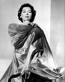 Roz - glamour