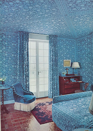 Blue and white wall paper